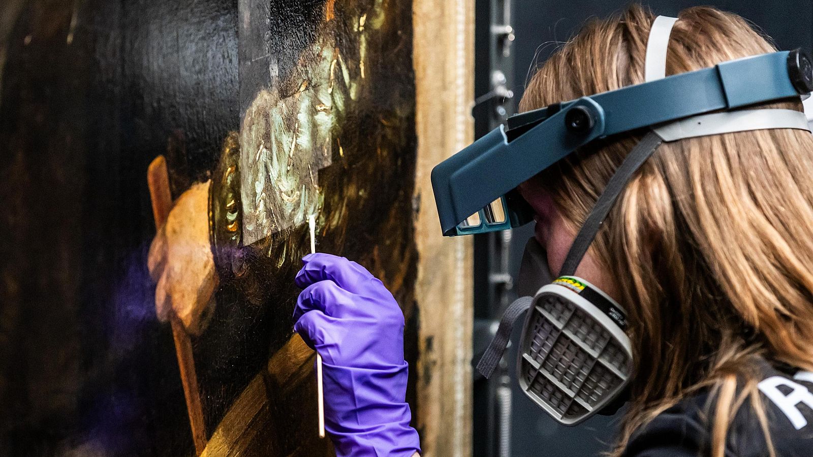 El 'invisible' trabajo de la restauración del arte y el patrimonio | Ver