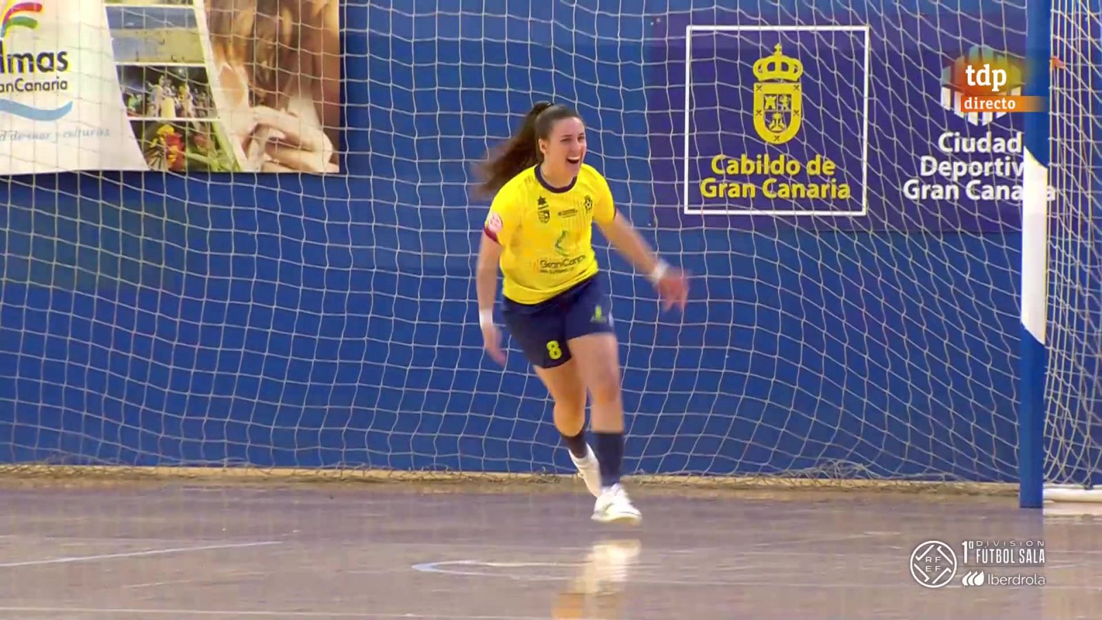 Susana firma uno de los goles del año con una chilena antológica