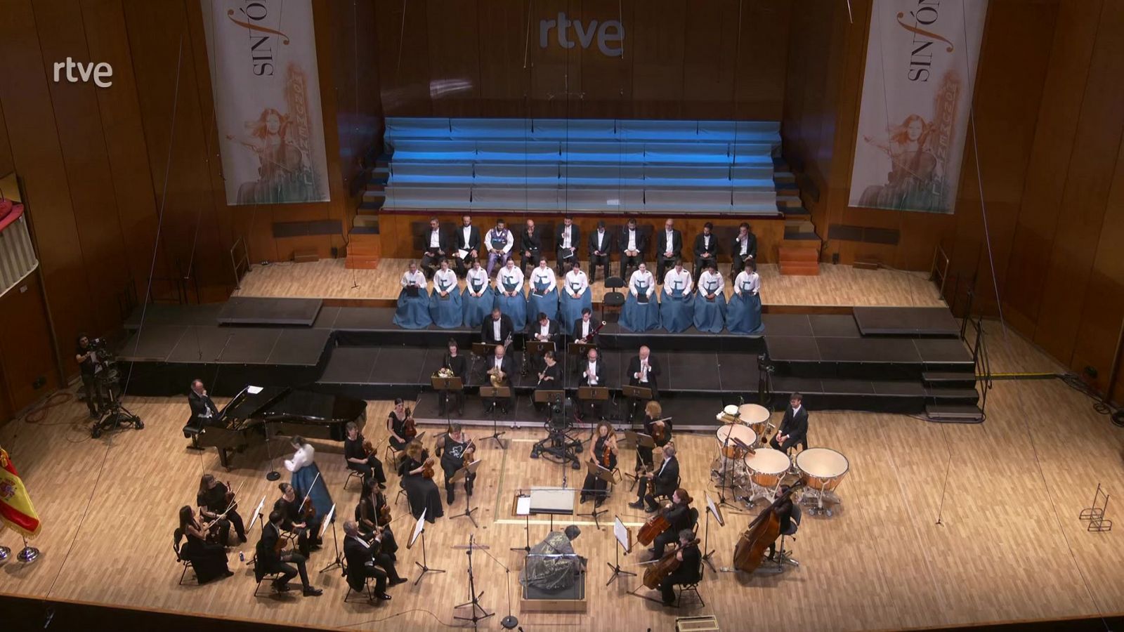 Los conciertos de La 2 - XX Concierto Orquesta de cámara y grupo vocal Millennium (parte 2) - ver ahora