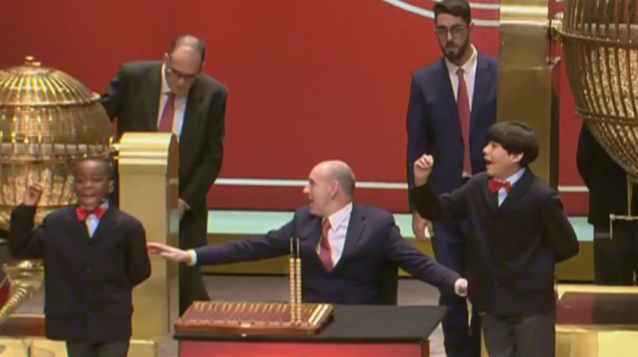 Lotería de Navidad - 2022: el Gordo de la Lotería de Navidad fue el 5490