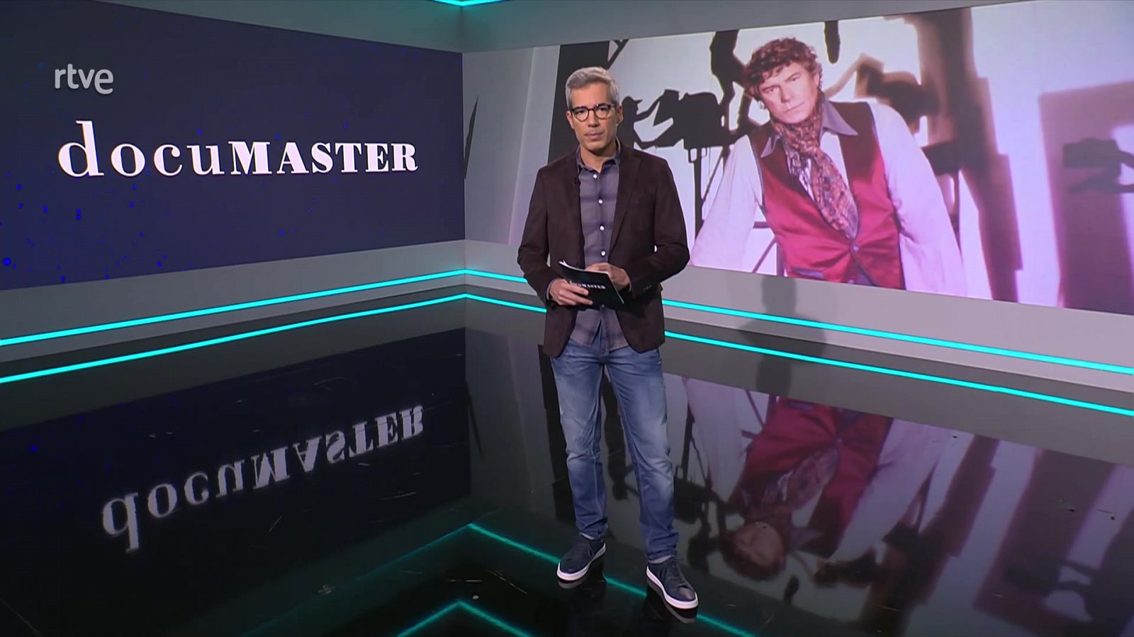 Documaster - Presentación:El Loco. Los silencios de Quintero - ver ahora