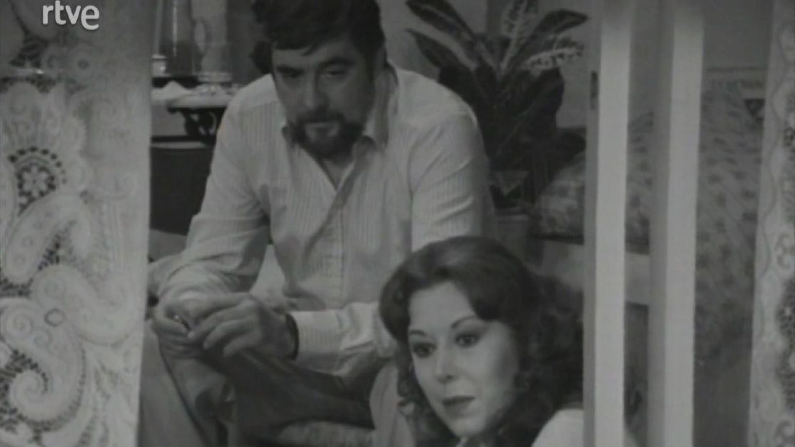 Baralla entre olors - Gran Teatre - Arxiu TVE Catalunya - Teatre a l'Arxiu | Veure