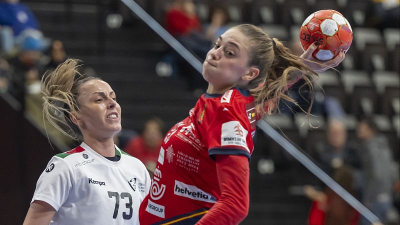 Paula Arcos: "Intentamos transmitir a las jóvenes que disfruten" - Europeo de Balonmano | Ver