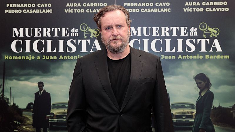 Ficción sonora - Fernando Cayo protagoniza 'Muerte de un ciclista' para RNE