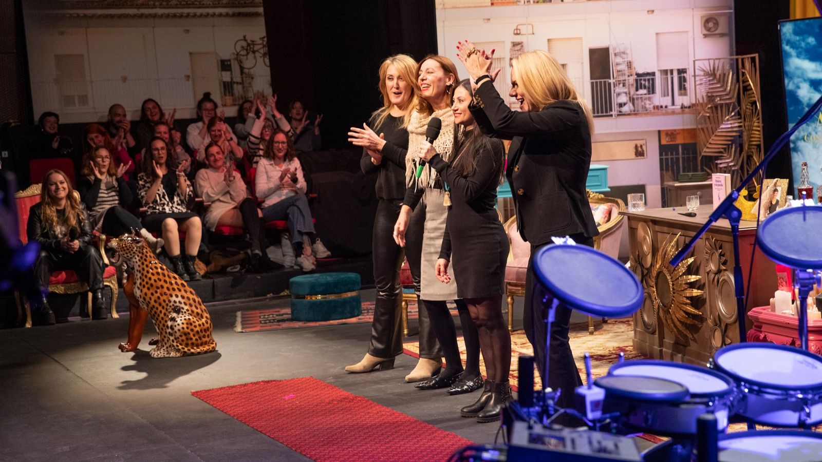 Del "Síndrome de la impostora" al "Síndrome de la flipada" - Al cielo con ella | Ver