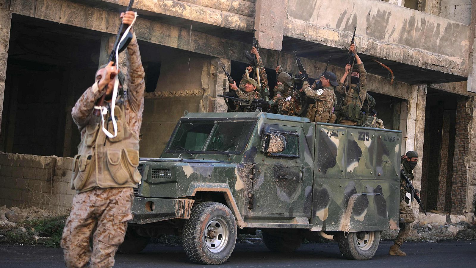 Los combates vuelven al corazón de Alepo, en Siria | Ver