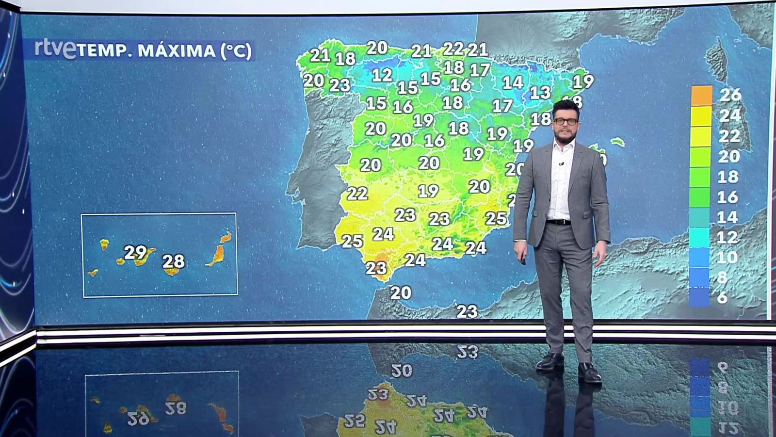 Intervalos fuertes de viento del sur así como precipitaciones con tormentas persistentes en la fachada occidental de Galicia - ver ahora
