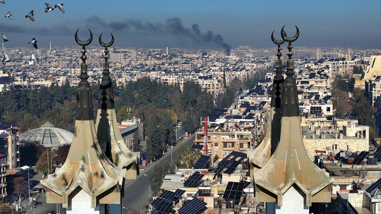 Alepo cae bajo control rebelde ocho años después - Fin de semana 24h | Ver