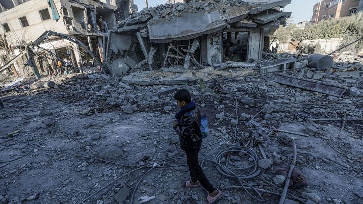 Telediario Fin de Semana - Hamás reinicia las conversaciones en Egipto para alcanzar un alto en fuego en Gaza