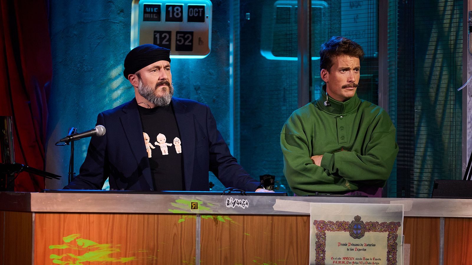 La Revuelta | Grison y Broncano logran el truco definitivo 2/12/24 - La Revuelta | Ver