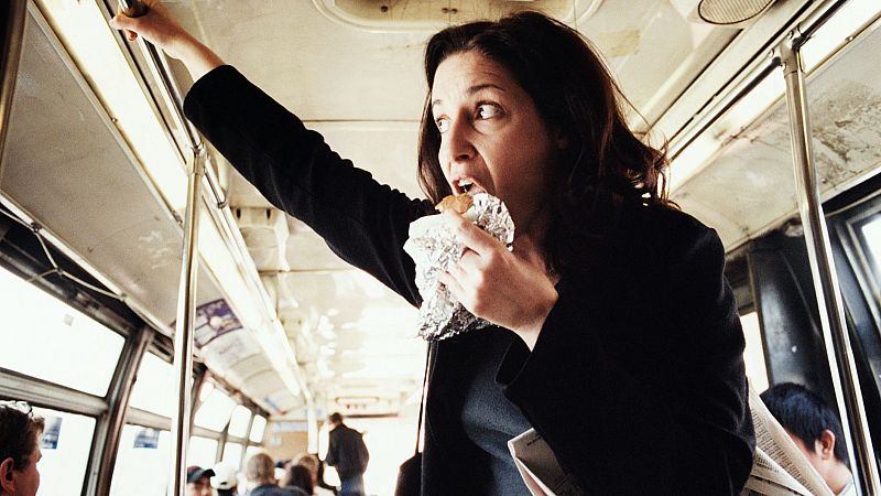 Efectos negativos de comer deprisa - Saber vivir | Ver