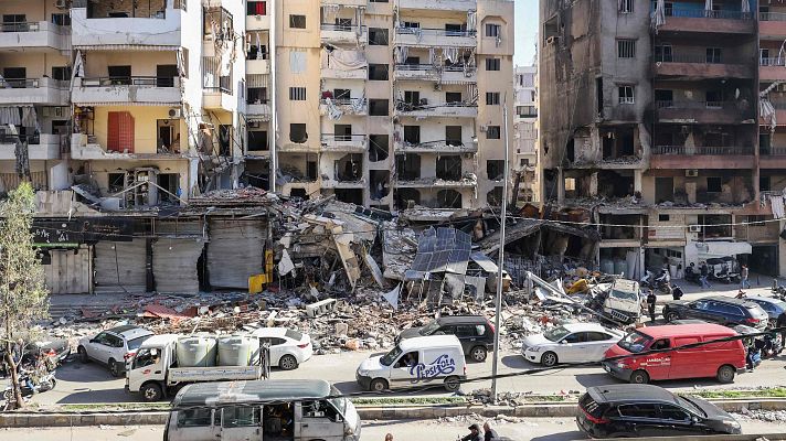 Telediario 1 - Los ciudadanos de Beirut buscan rehacer sus vidas pese a la inestabilidad de la tregua con Israel