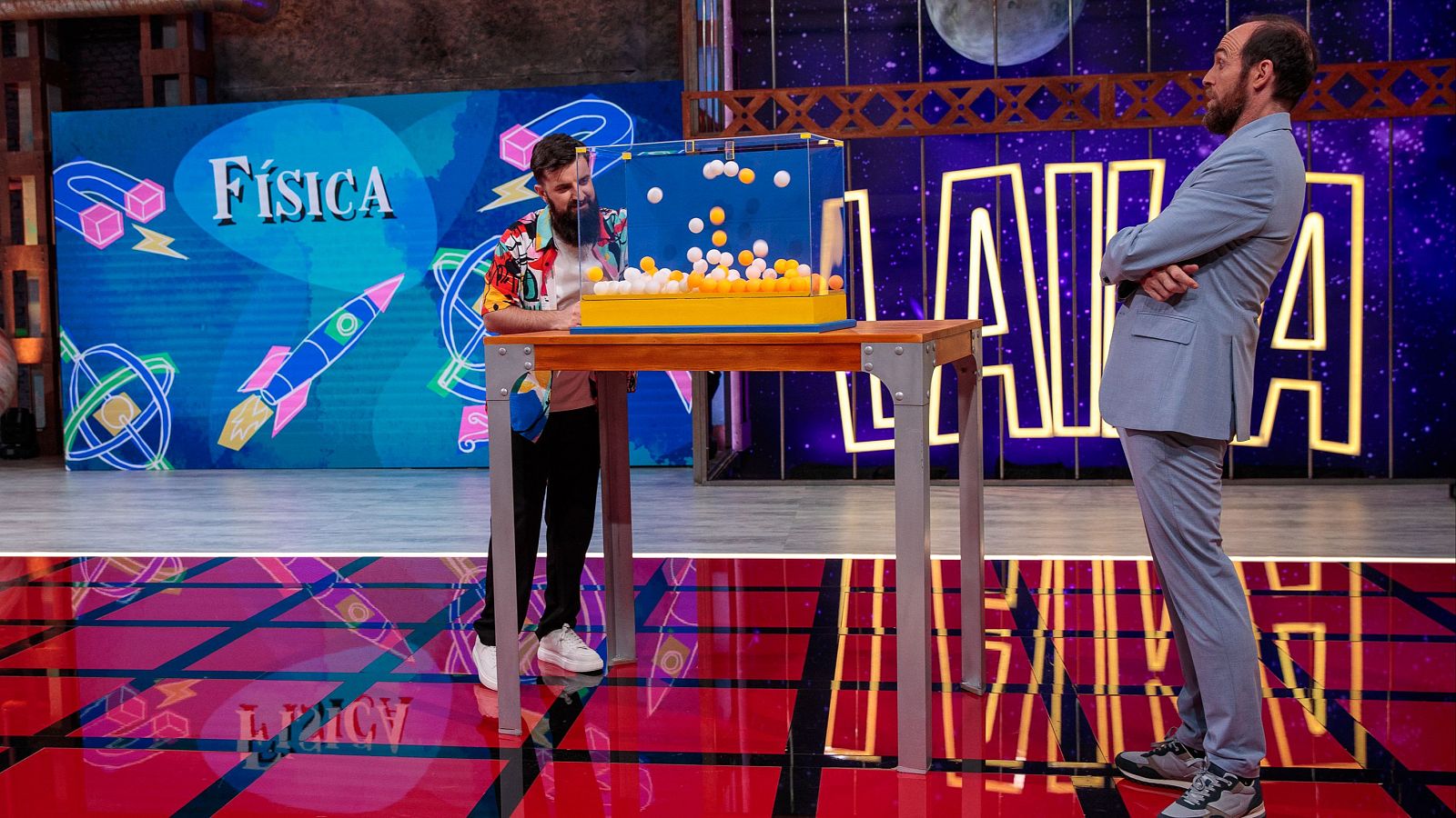 La entropía y los ciclos de la vida. Física con Adrián García - Órbita Laika | Ver