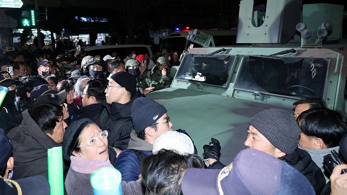 La noche en 24h - El presidente de Corea del Sur decreta la ley marcial y la retira tras una jornada caótica en el Parlamento