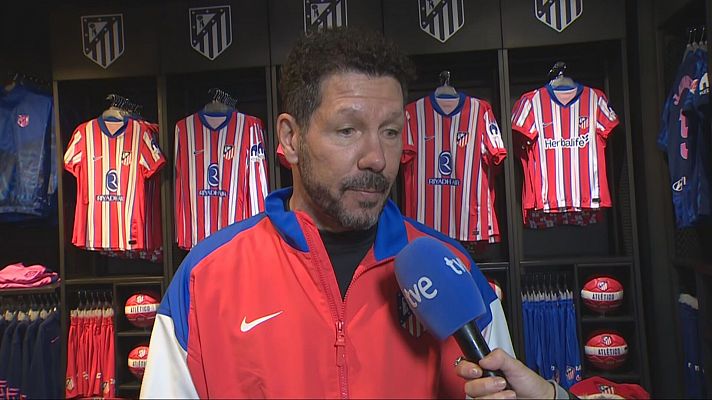 Fútbol - Simeone: "A Giuliano le veo como el futbolista que es, no como a un hijo"