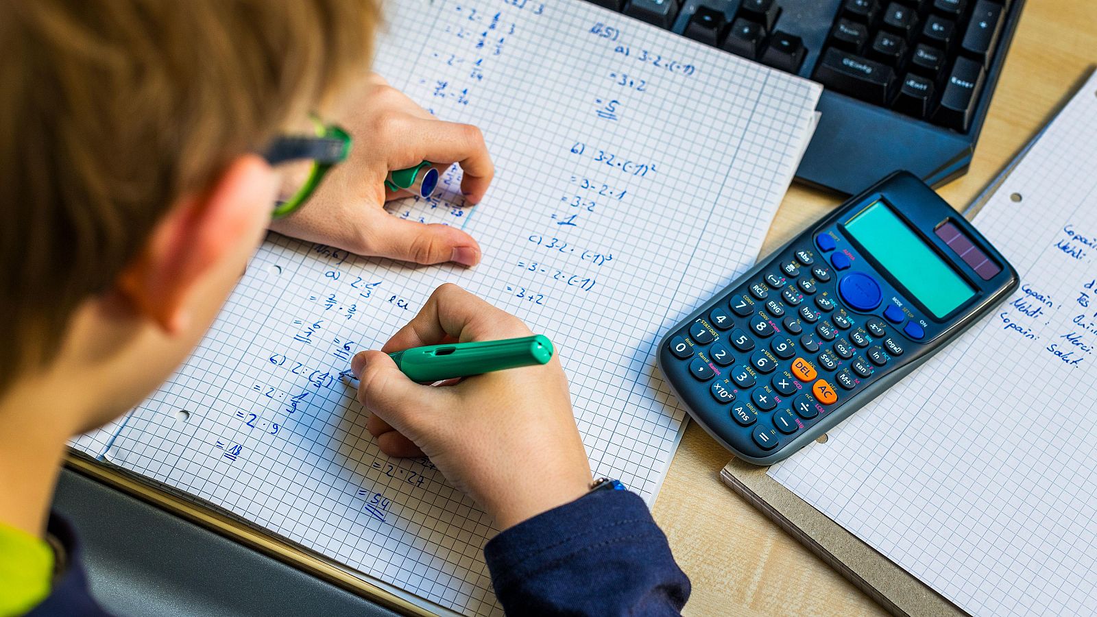 Alumnos españoles: a la cola en mates y ciencias al inicio de la ESO