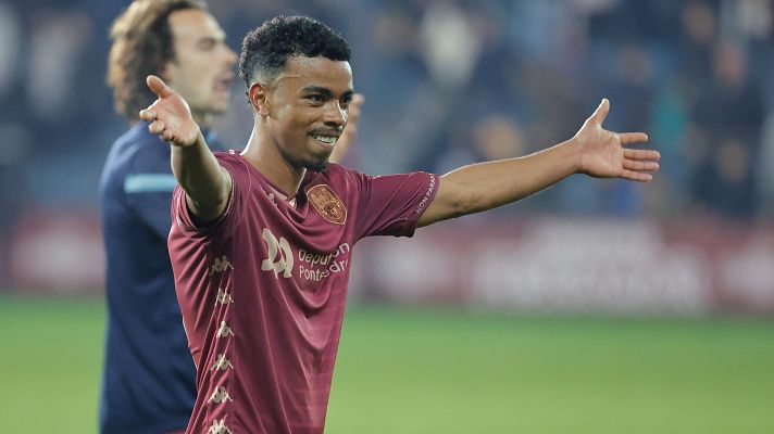 Copa del Rey - Copa del Rey | Dalisson se convierte en el héroe del Pontevedra con su gol para vencer al Villarreal