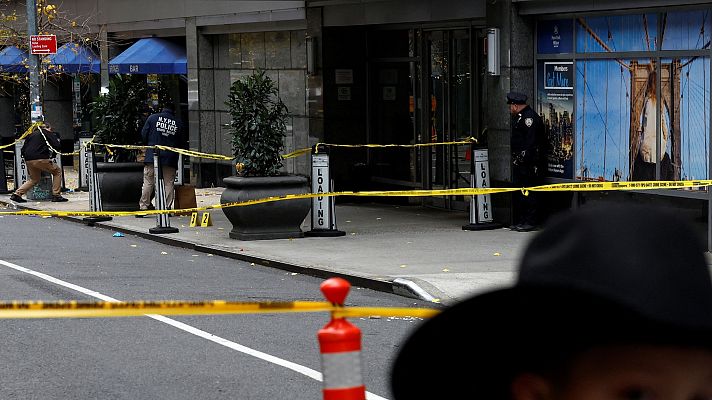 Telediario 1 - Críticas en redes a las aseguradoras médicas tras el asesinato del director de una de ellas