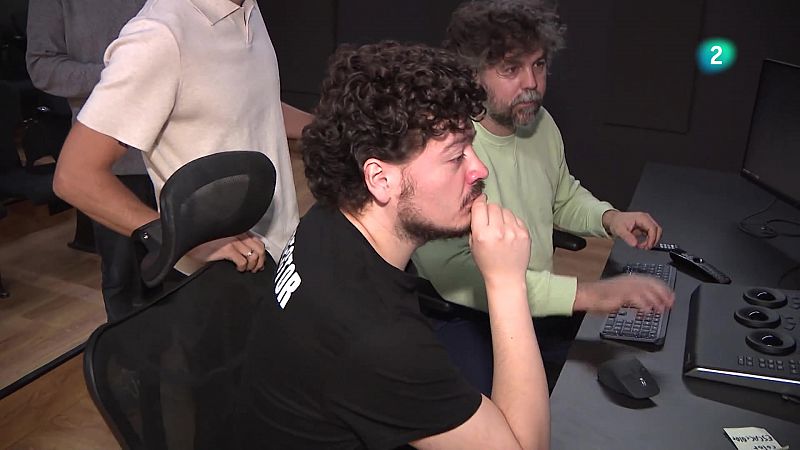 Franklin Lovatn, primer cineasta sordo titulado en Catalua - En lengua de signos | Ver
