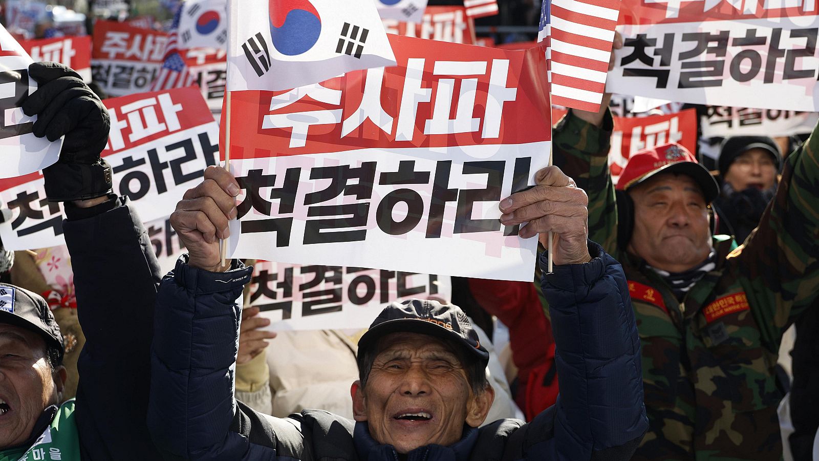 Telediario matinal en cuatro minutos - 07/12/2024 | Ver