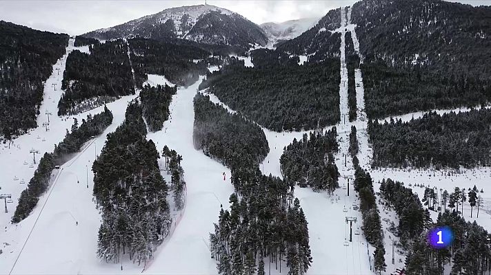 L'Informatiu - La majoria d'estacions d'esquí volen obrir el cap de setmana
