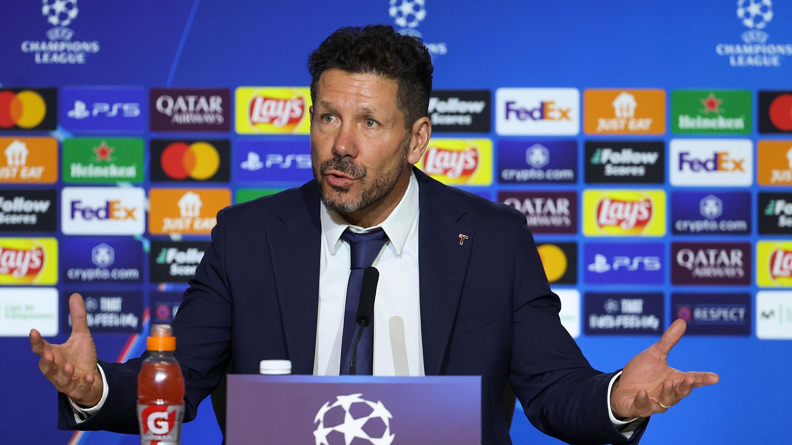 Simeone "no se compromete con nadie" en la previa contra el Slovan