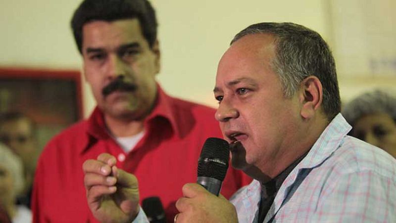 Maduro afirma "más pronto que tarde vamos a ver a Hugo Chávez" en Venezuela