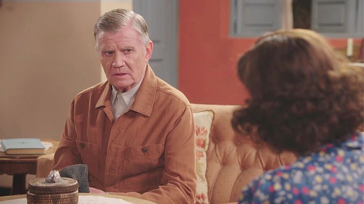 Salón de té La Moderna - Jeremías deja plantada a Leonora