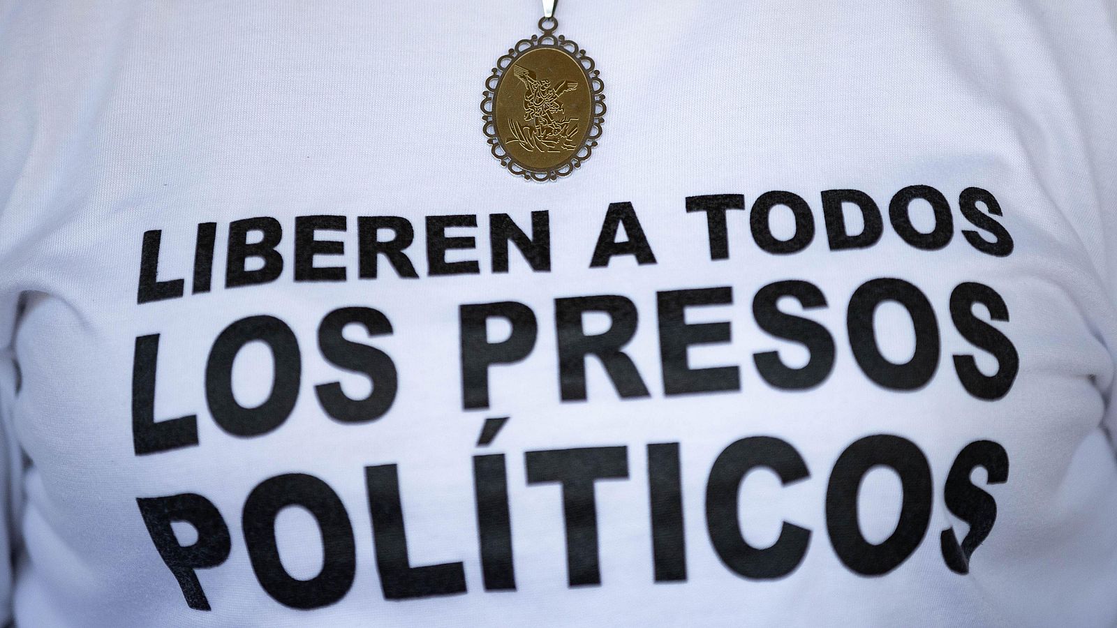 Crisis en Venezuela: la oposición denuncia que hay casi 2.000 presos políticos - Telediario 1 | Ver