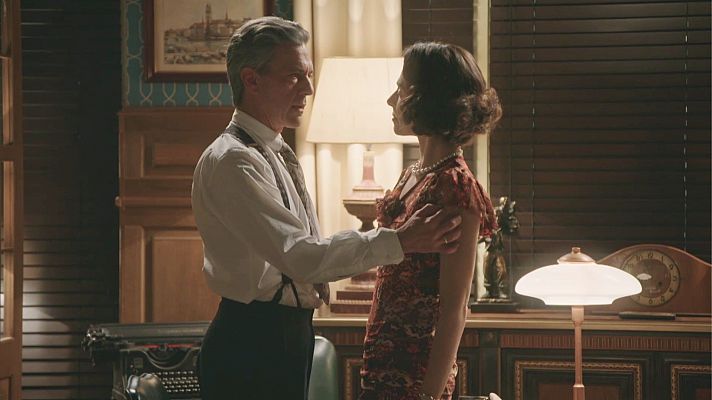 Salón de té La Moderna - Emiliano y Lázara cruzan el límite