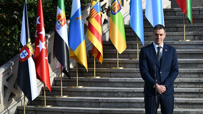 Sánchez manda un mensaje de unidad en el inicio de la Conferencia de Presidentes