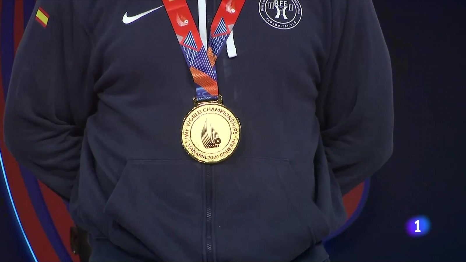 Carles Coll i Marcos Ruiz, campions del món de natació i halterofília - L'Informatiu | Veure