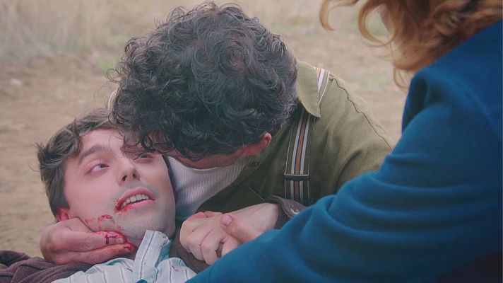 Salón de té La Moderna - Giancarlo muere en brazos de Pietro