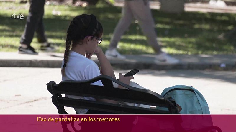 Uso de pantallas en los menores | Ver