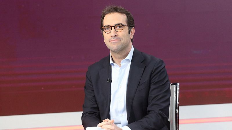 Cuerpo evita el choque con Díaz pero pide "acompañar a las empresas" en la reducción de la jornada laboral - La noche en 24h | Ver