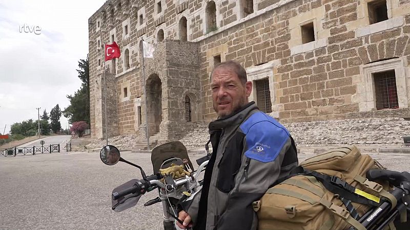 Diario de un nmada: Expedicin Trajano - Episodio 26: El teatro romano de Aspendos - ver ahora