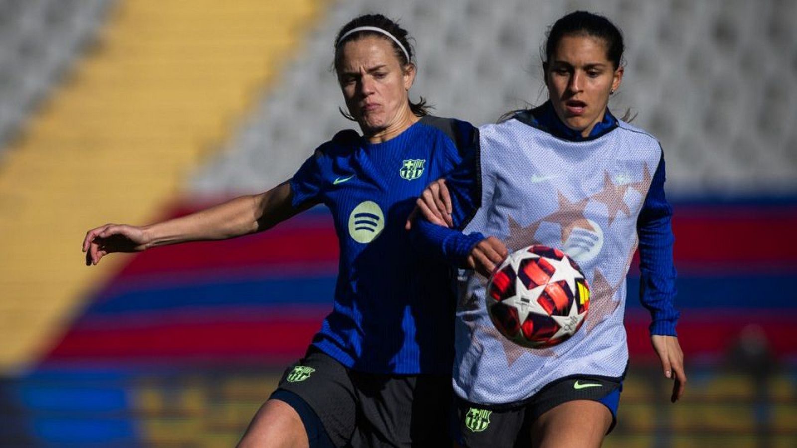 El Barça busca ante el City el primer puesto de Champions | Ver