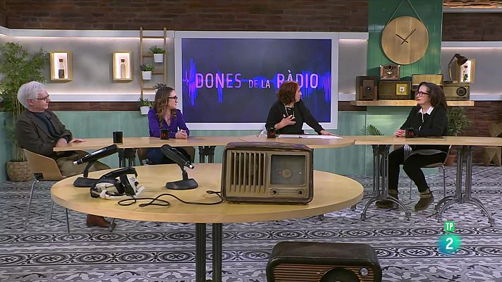 Especials en català - Tertúlia Dones de la Ràdio