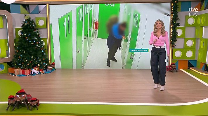 L'altaveu - Robatoris, Google Maps i la Chelo en un pessebre vivent