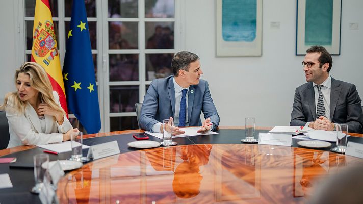 Telediario 2 - El PSOE y Sumar chocan por la fecha de aplicación de la jornada laboral de 37,5 horas