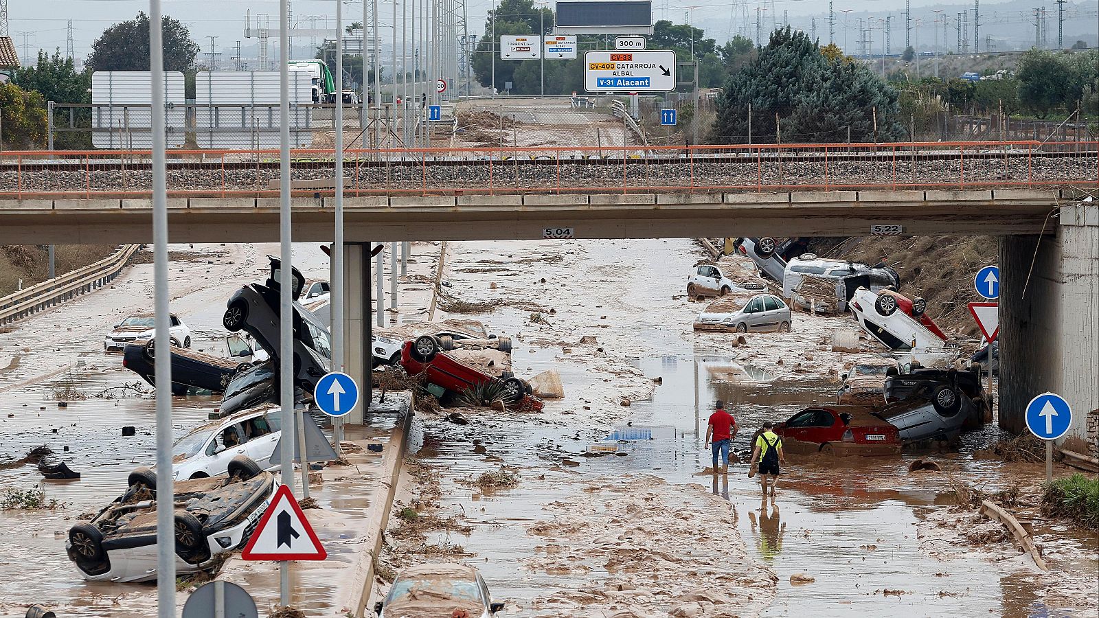 La alcaldesa de Paiporta pide "más maquinaria y más coordinación" 50 días después de la DANA