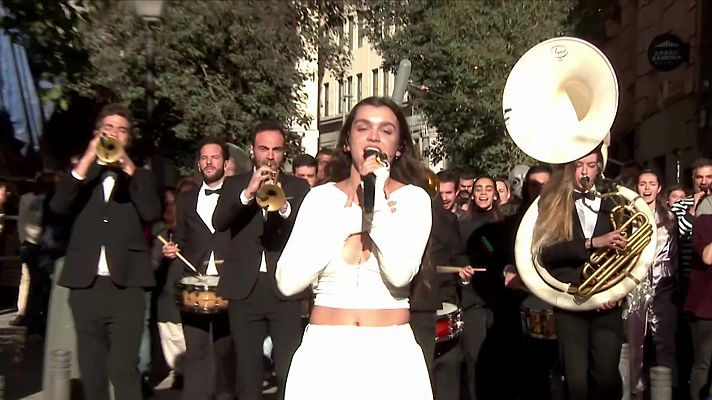 El regalo de Amaia en 'La Revuelta' con un actuación espectacular