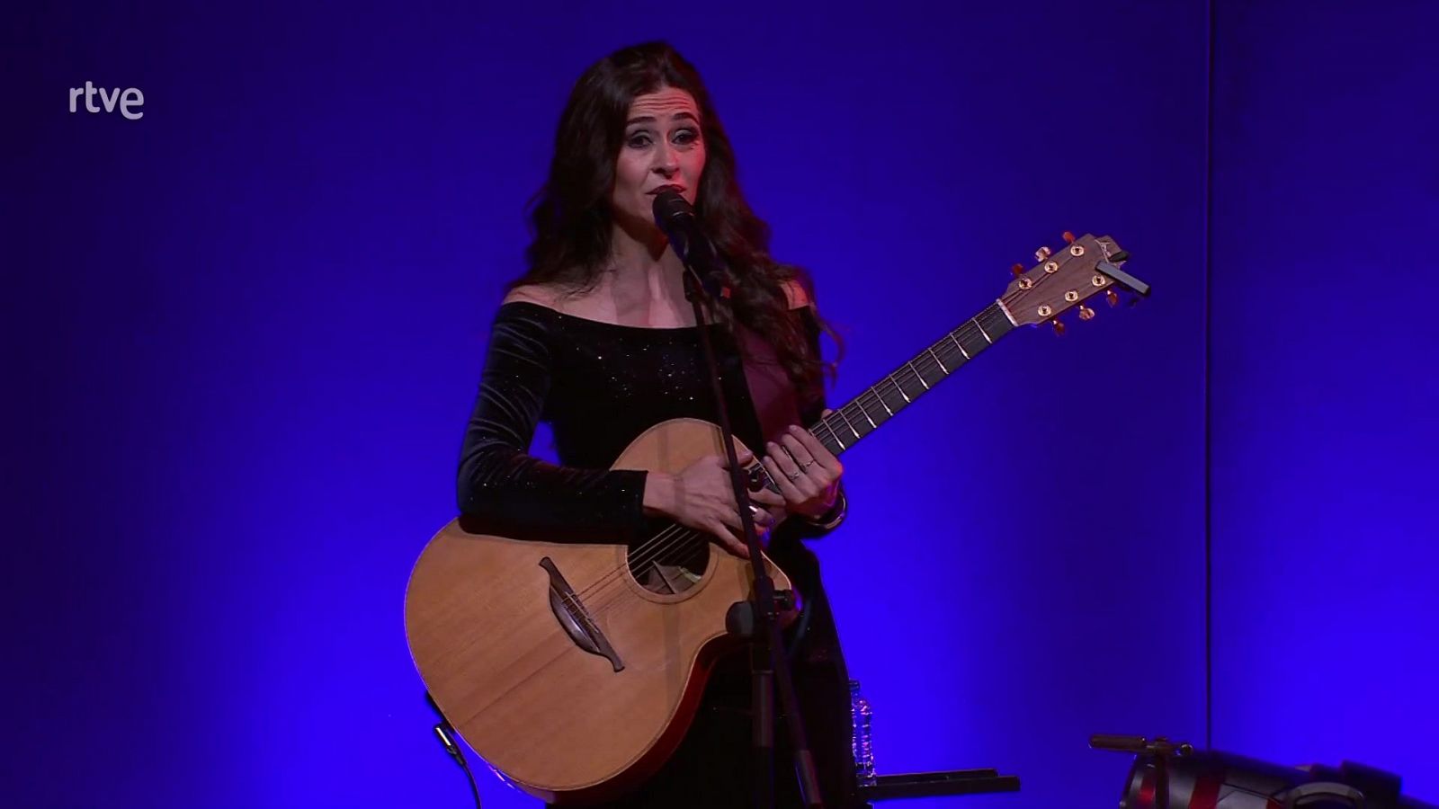 Las noches del Monumental - MARILIA "Bailar conmigo" - ver ahora