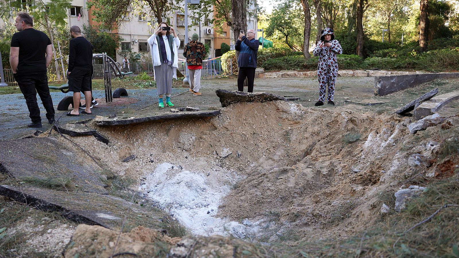 Los rebeldes hutíes de Yemen logran impactar un misil en Tel Aviv | Ver