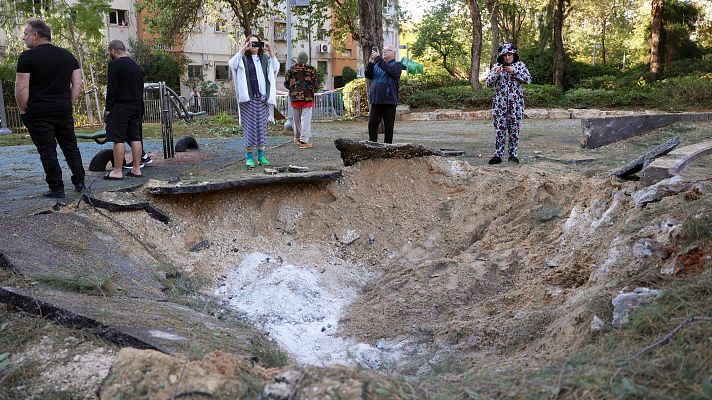 Telediario Fin de Semana - Los rebeldes hutíes de Yemen logran impactar un misil en Tel Aviv