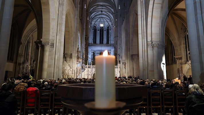 Telediario en lengua de signos - Telediario - 21 horas - 21/12/24 - Lengua de signos
