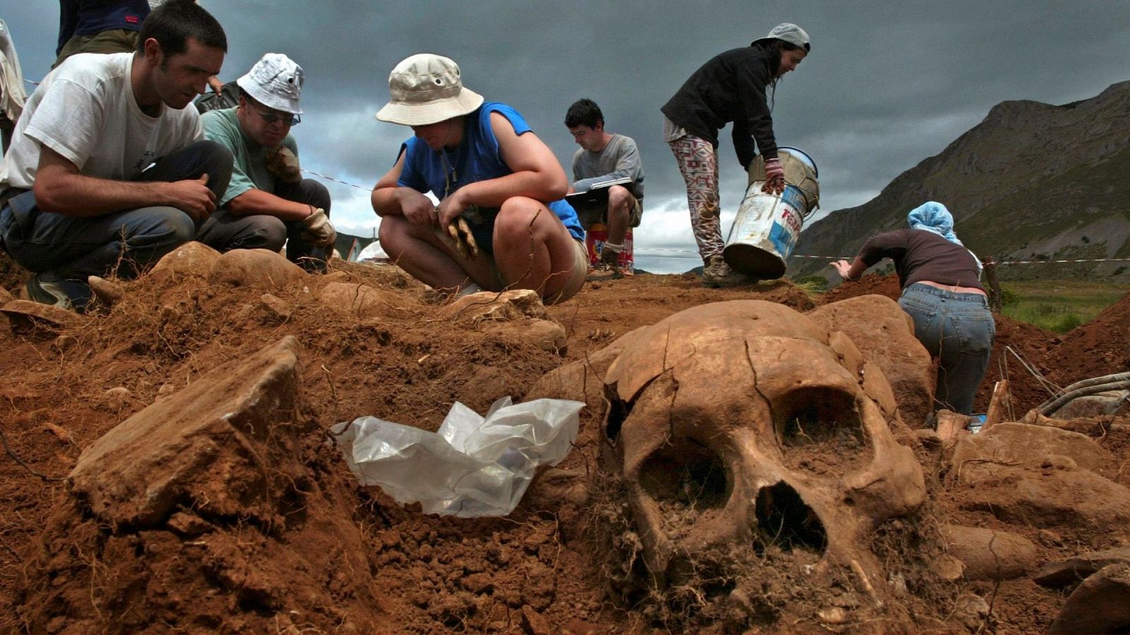 Informe semanal - ¿Tiempos de desmemoria? | Ver