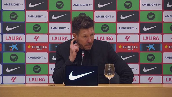 Fútbol - Simeone: "Tenemos un gran portero, como todos los equipos que salen campeones"
