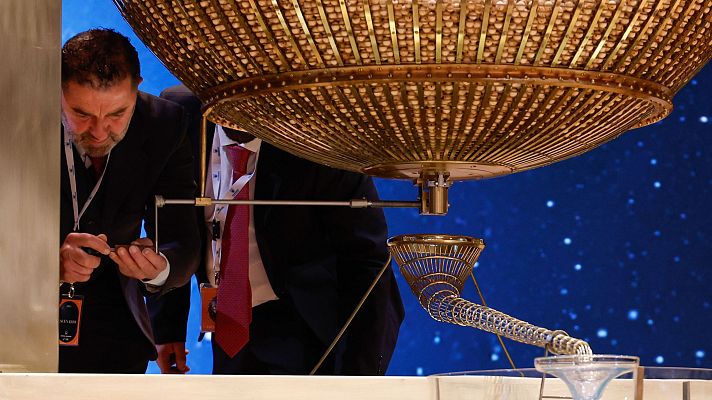 Telediario Fin de Semana - Bolas escurridizas y alguna polémica: las anécdotas de la Lotería de Navidad de 2024