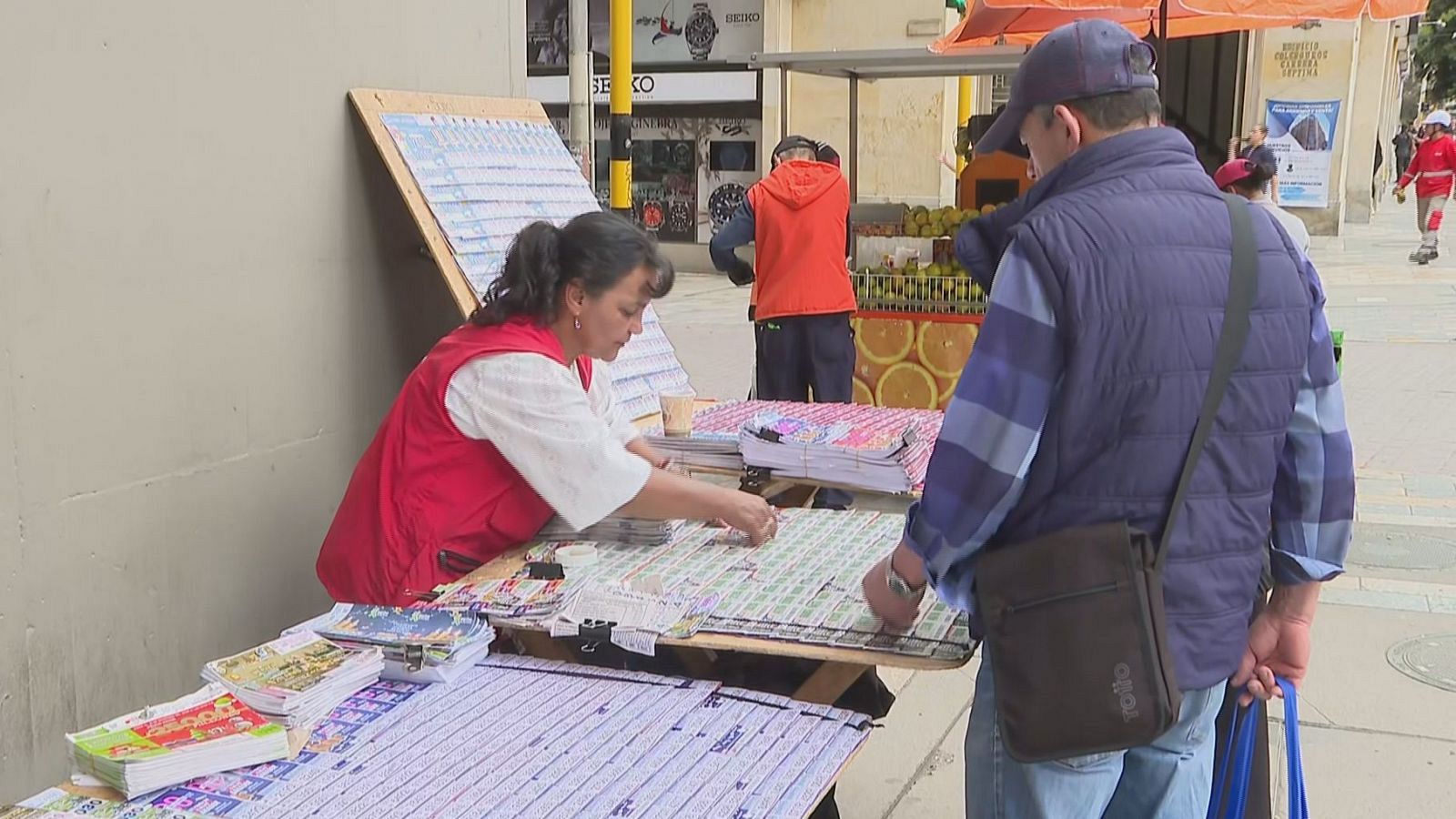 Así se celebra la Lotería de Navidad en Colombia